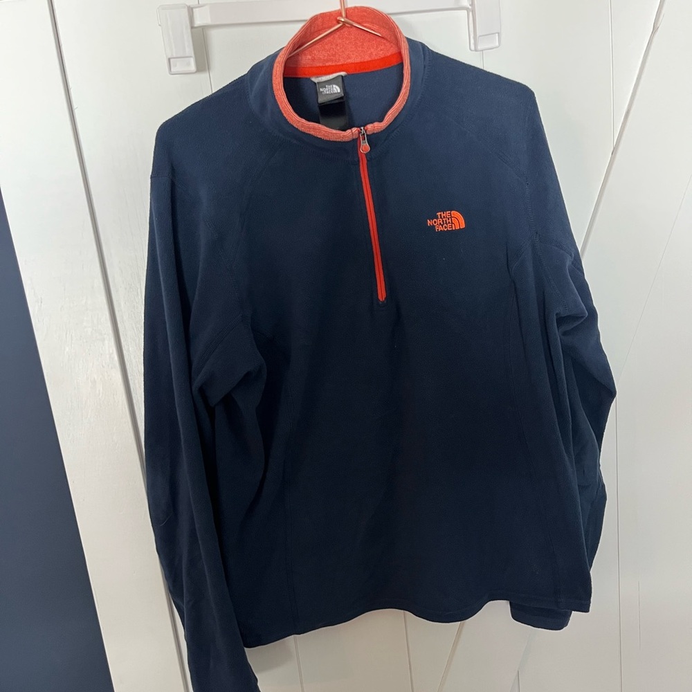 The North Face Blue Fleece 1/2 zip pullover  with Orange Accents. Women’s L 💙🧡